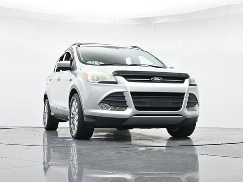 Used 2014 Ford Escape SE w/ Equipment Group 201A AWD/4WD image 38