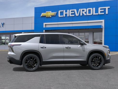 New 2026 Chevrolet Traverse LT AWD/4WD image 5