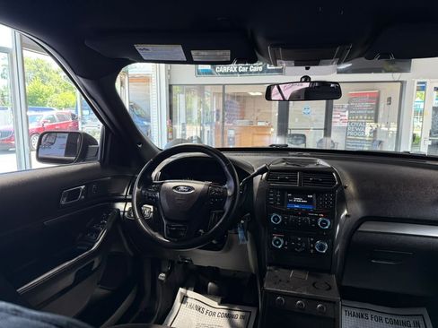 Used 2018 Ford Explorer 4WD Police Interceptor image 26