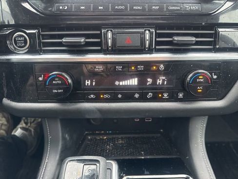 Used 2023 Nissan Pathfinder SL w/ SL Premium Package AWD/4WD image 21