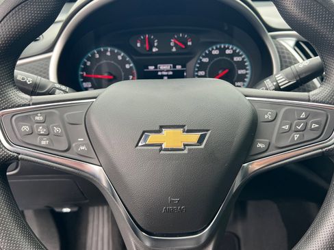 Used 2024 Chevrolet Malibu LT image 21