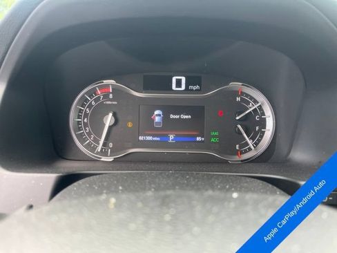 Used 2021 Honda Ridgeline Sport image 9