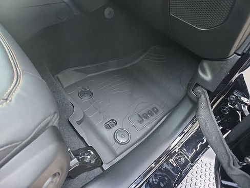New 2026 Jeep Wrangler Unlimited Sahara AWD/4WD image 81