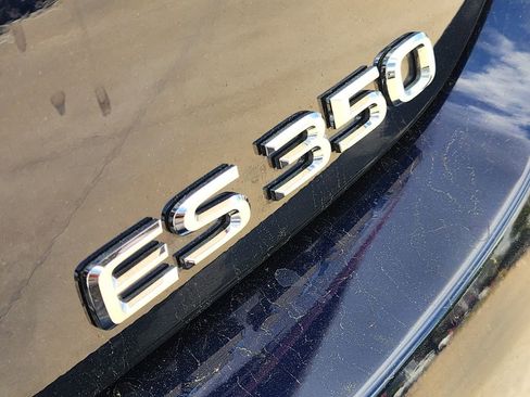 Used 2025 Lexus ES 350 w/ Premium Package image 12