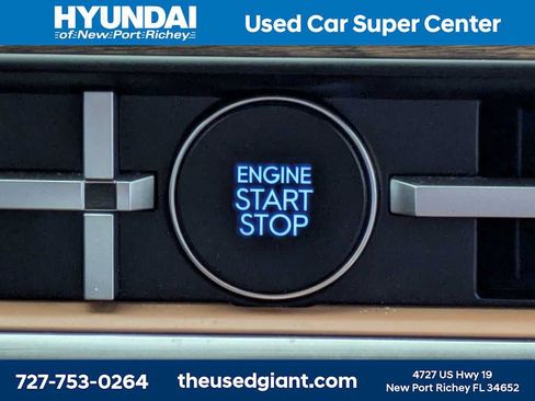 Used 2025 Hyundai Santa Fe Limited FWD image 47