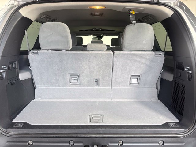 Used 2019 Toyota Sequoia SR5 AWD/4WD image 22