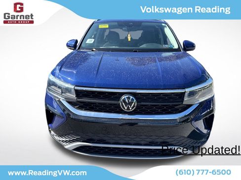 Used 2024 Volkswagen Taos SE AWD/4WD image 8