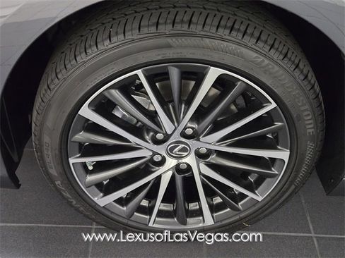 New 2025 Lexus ES 350 w/ Premium Package image 9