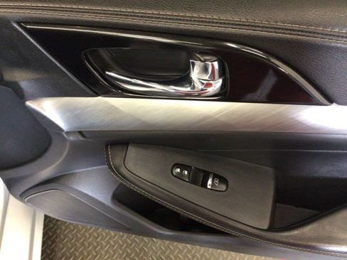Used 2018 Nissan Maxima 3.5 SV FWD image 12