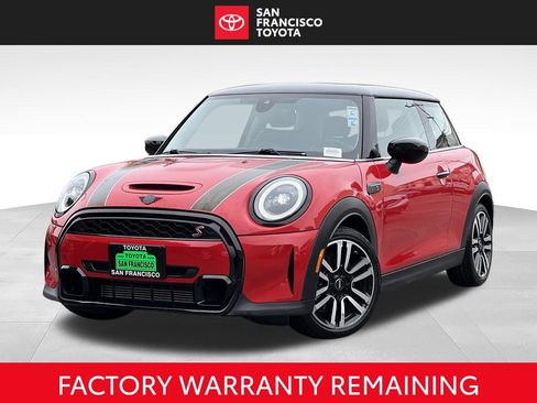 Used 2023 MINI Cooper S FWD image 1