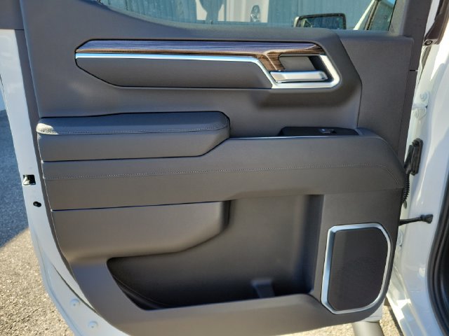 New 2026 Chevrolet Silverado 1500 RST w/ RST Select Package AWD/4WD image 13