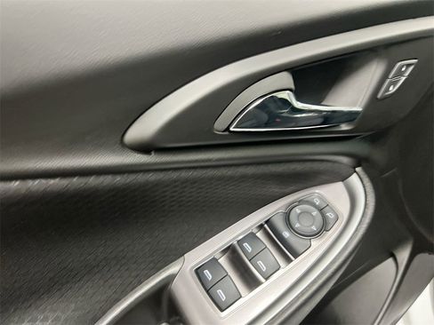 Used 2023 Chevrolet Malibu RS image 20