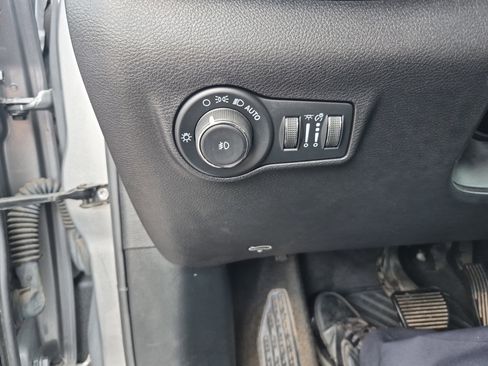 Used 2022 Jeep Compass Altitude image 20