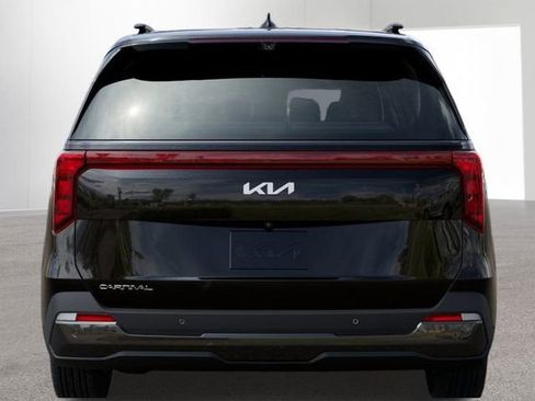 New 2026 Kia Carnival SX image 13