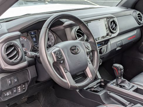 Used 2020 Toyota Tacoma TRD Pro image 5