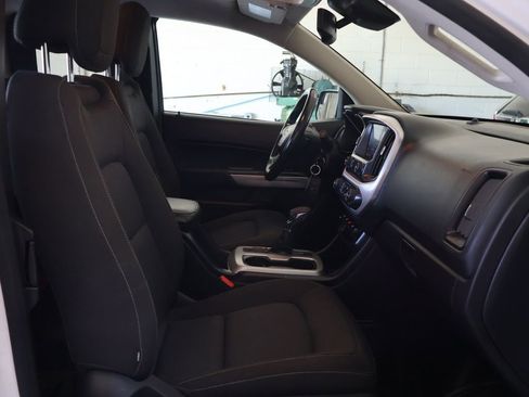 Used 2020 Chevrolet Colorado LT w/ Safety Package RWD image 10