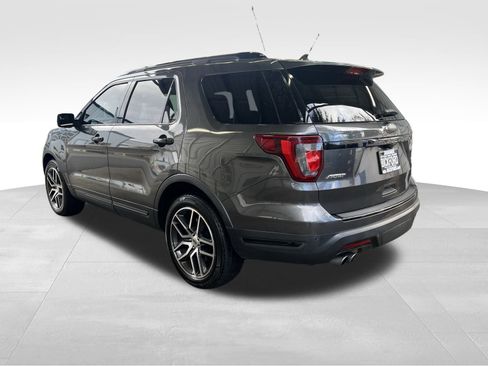 Used 2018 Ford Explorer Sport image 7