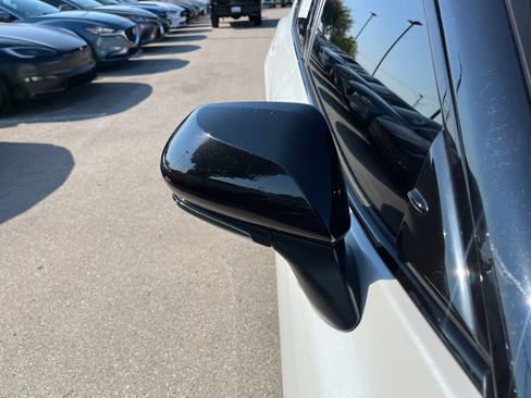 Used 2023 Toyota Camry XSE FWD image 39