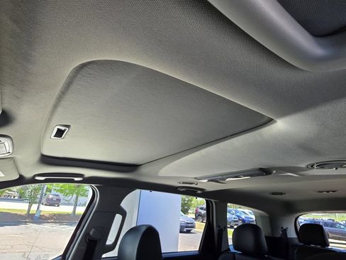 Used 2022 Kia Telluride EX AWD/4WD image 9