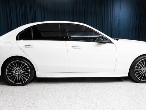 New 2026 Mercedes-Benz C 300 Sedan image 4
