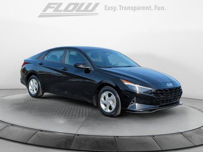 Used 2023 Hyundai Elantra SE w/ Preferred Accessory Package
