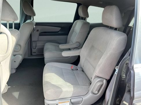 Used 2016 Honda Odyssey LX image 17