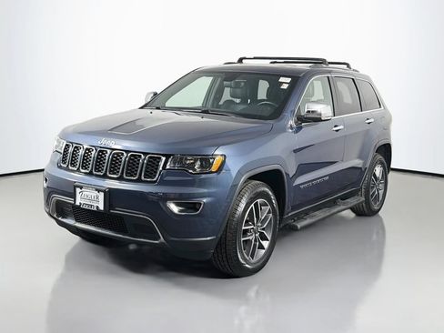 Used 2020 Jeep Grand Cherokee Limited w/ Trailer Tow Group IV AWD/4WD image 3