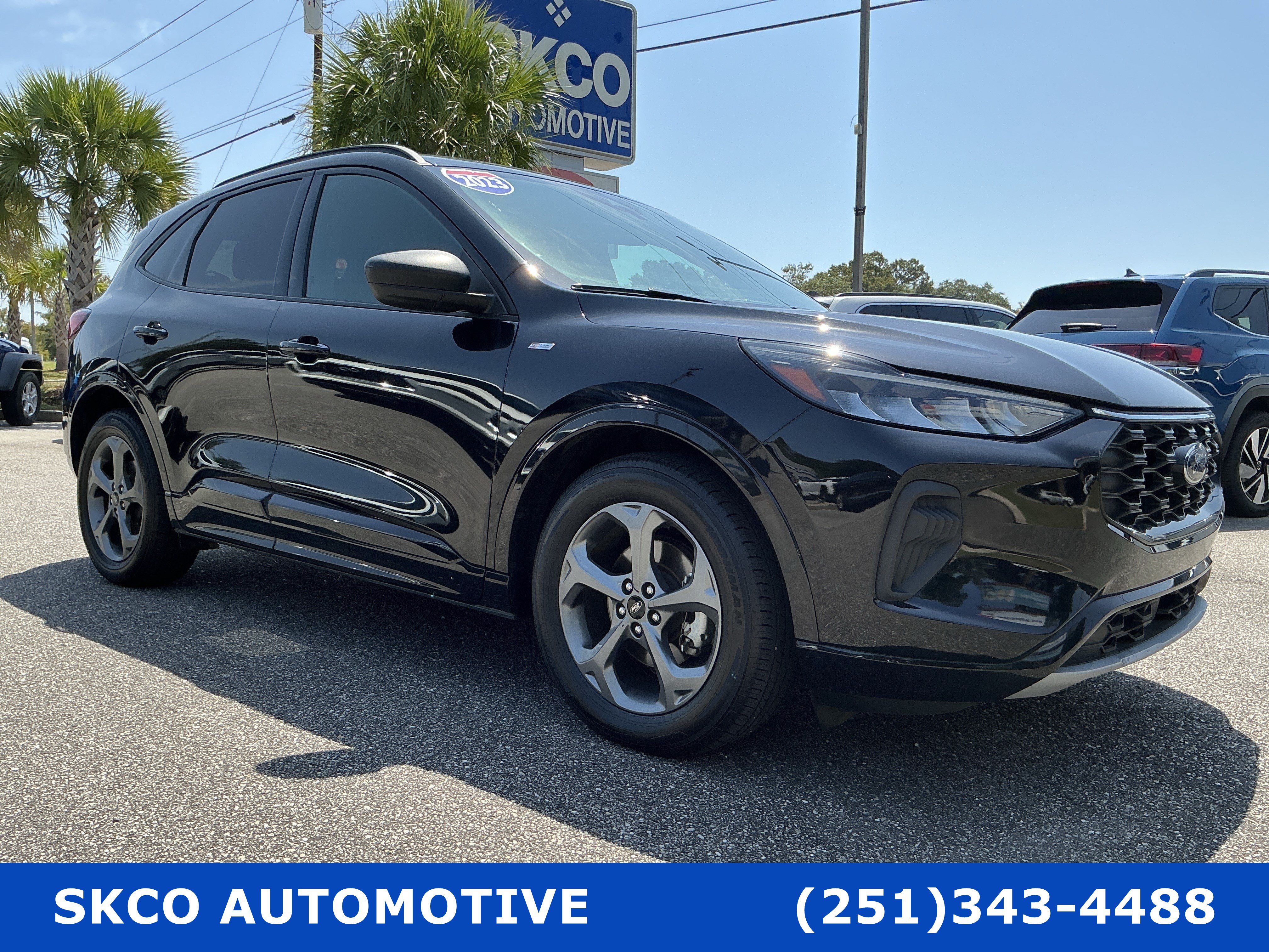 Used 2023 Ford Escape ST-Line FWD image 7
