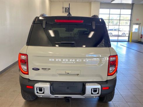 New 2025 Ford Bronco Sport Outer Banks w/ Sasquatch Outer Banks Package AWD/4WD image 7