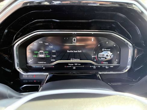 Used 2025 GMC Sierra 1500 SLT RWD image 21