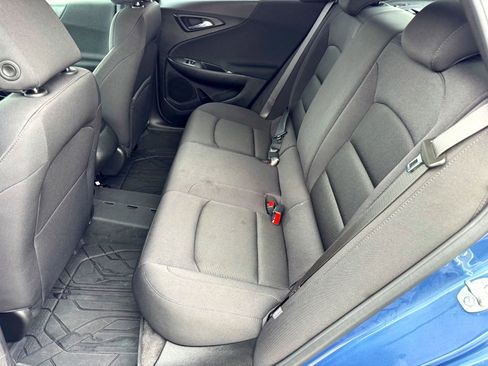 Used 2024 Chevrolet Malibu RS FWD image 17
