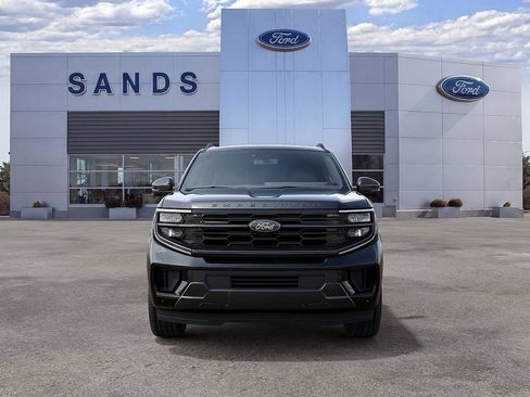 New 2027 Ford Expedition Platinum w/ Stealth Appearance Package AWD/4WD image 3