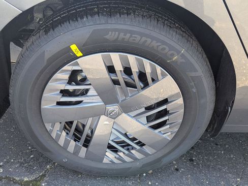 New 2026 Nissan Sentra SV w/ Floor Mat Package FWD image 30