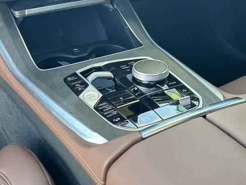 New 2026 BMW X5 xDrive50e image 59