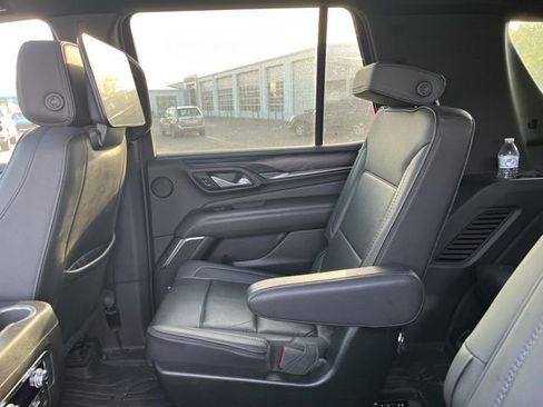 Used 2021 GMC Yukon Denali w/ Denali Ultimate Package AWD/4WD image 14
