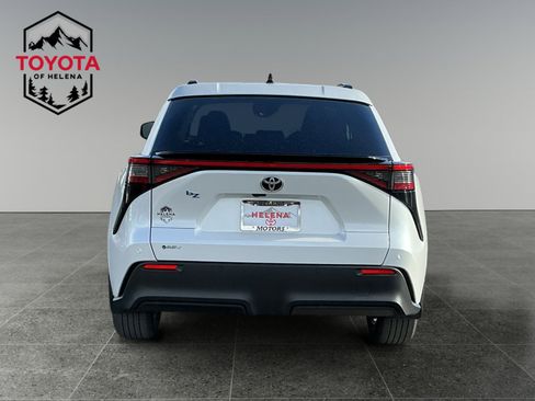New 2026 Toyota bZ FWD image 4