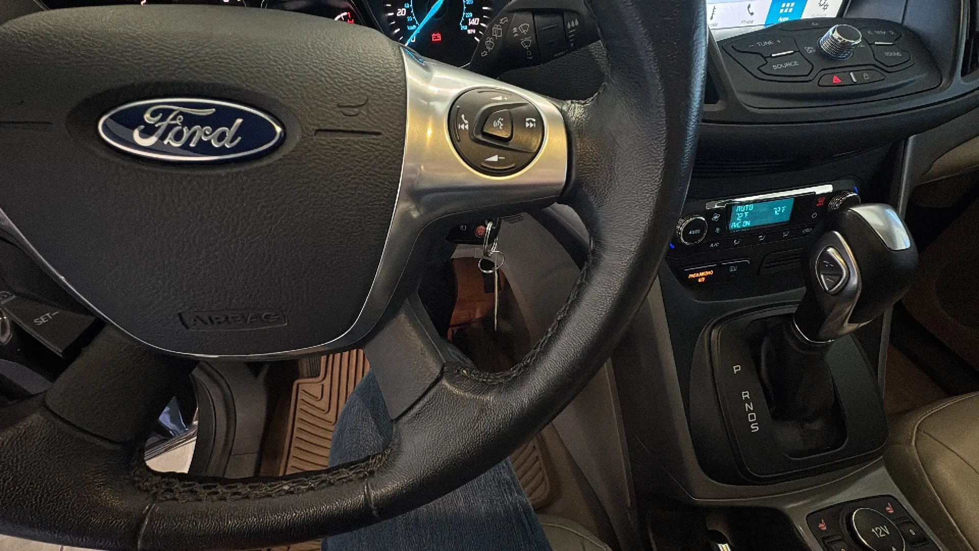 Used 2016 Ford Escape SE w/ SE Leather Comfort Package FWD image 34