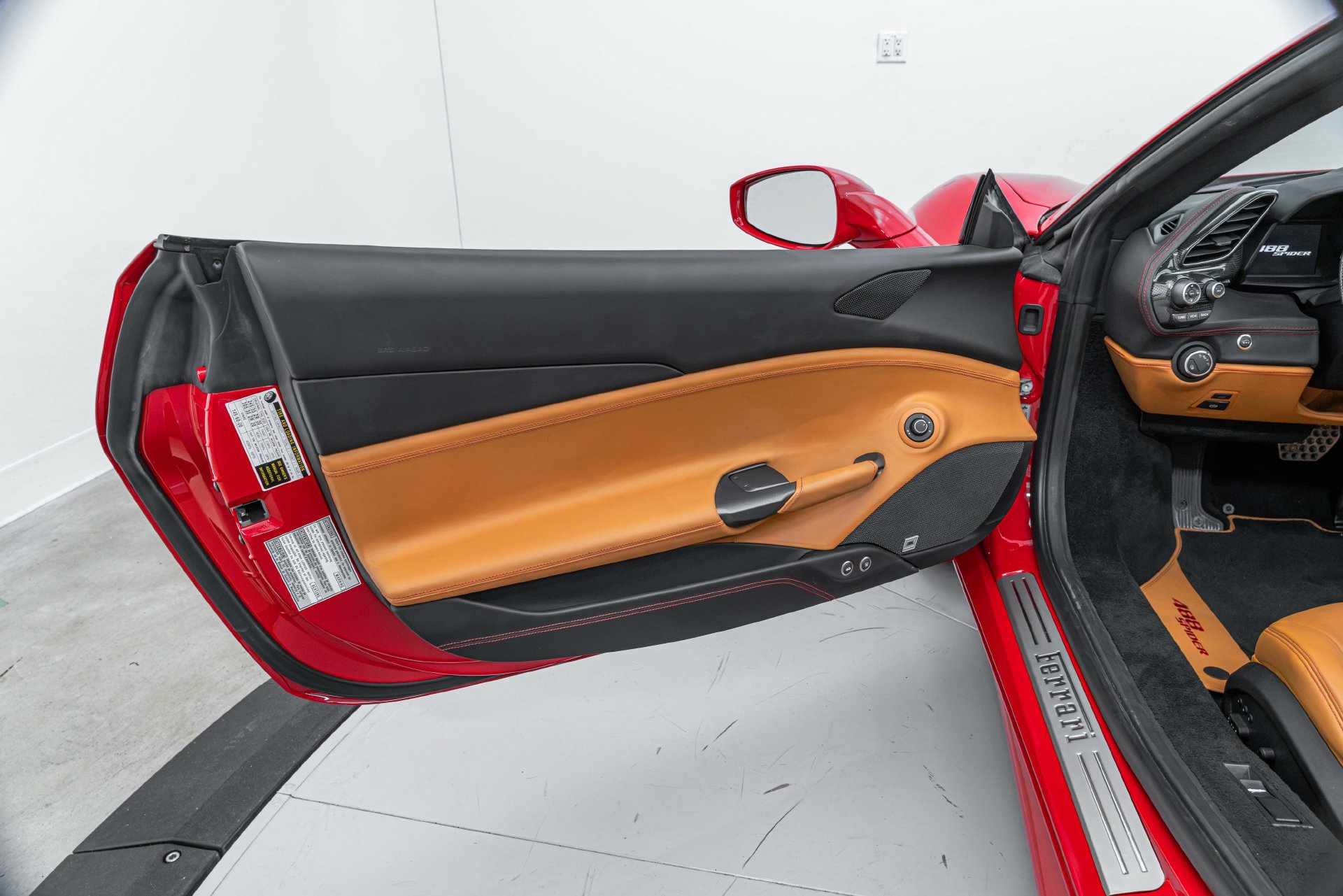 Certified 2018 Ferrari 488 Spider RWD image 19