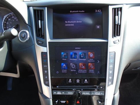 Used 2021 INFINITI Q50 Luxe image 14