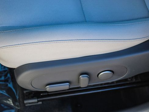 Used 2025 Hyundai Kona SEL image 22