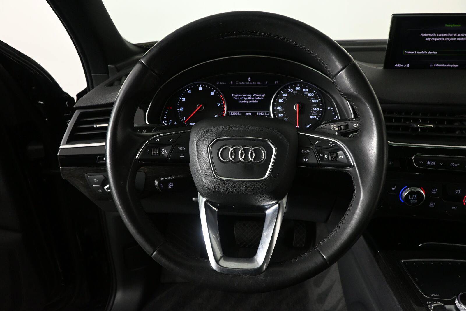 Used 2017 Audi Q7 3.0T Premium AWD/4WD image 2