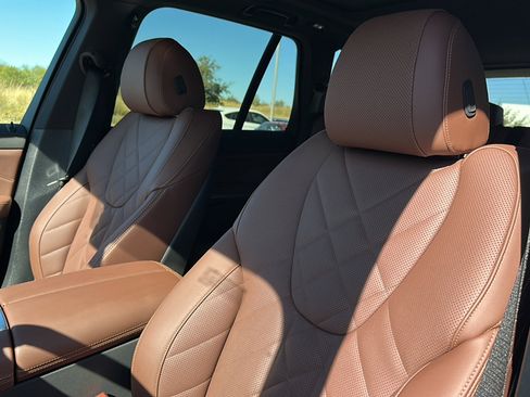 New 2026 BMW X5 sDrive40i image 11