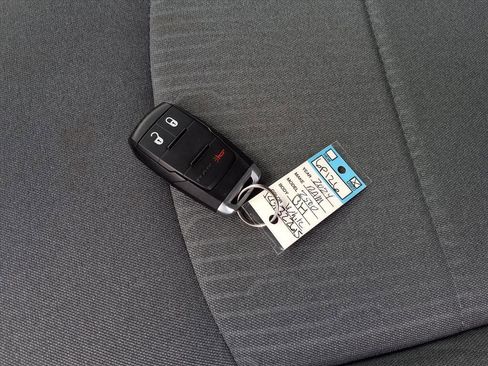 Used 2024 RAM 2500 Big Horn w/ Bed Utility Group image 20