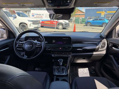 Used 2024 Kia Seltos S AWD/4WD image 15