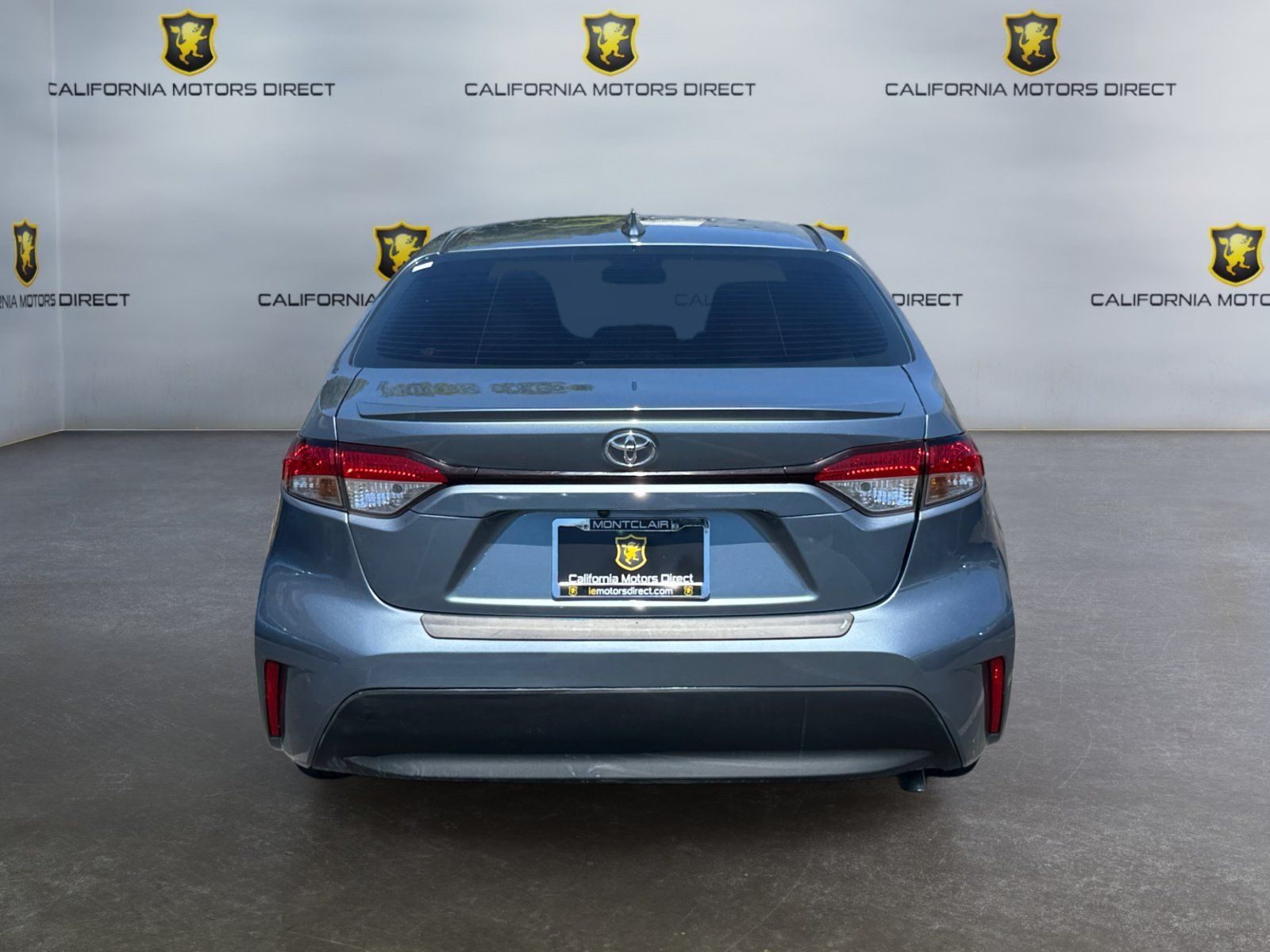 Used 2026 Toyota Corolla LE w/ Carpet Mat Package (TMS) FWD image 4