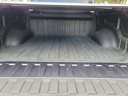 Used 2024 RAM 1500 Limited AWD/4WD image 7