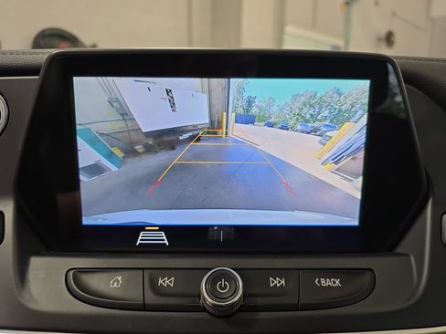 Certified 2020 Chevrolet Blazer LT FWD image 22