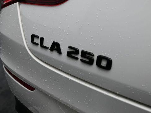 Used 2023 Mercedes-Benz CLA 250 4MATIC image 15