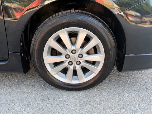 Used 2010 Toyota Corolla S FWD image 29