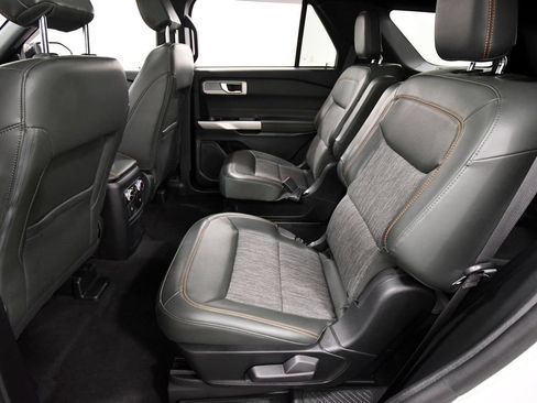 Used 2023 Ford Explorer Timberline w/ Timberline Technology Package AWD/4WD image 14